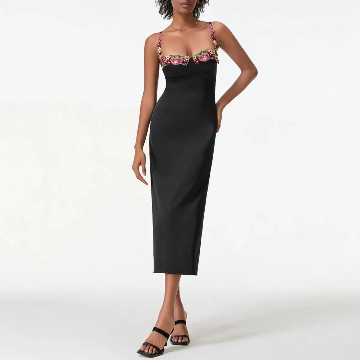 Gaun Panjang Bodycon Selempang Satin Gaun Koktail Tali Spaghetti Tanpa Lengan Bordir Bunga Wanita Gaun Ramping Klub Pesta Musim Panas