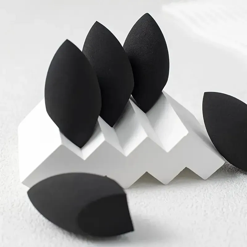 3-Pack Dual-Sided Makeup Sponges - Holiday Party Beauty Set for Flawless Blending & Detail Work make up sponge