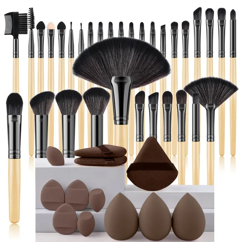 32Pc Makeup Brush Set Cosmetic Tools for Powder Eye Shadow Foundation Blush Blending Beauty Makeup Brush Kit for Makeup Starters