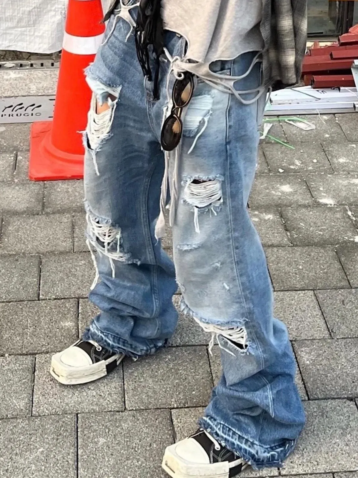 Unisex Wide Leg Flared Jeans Torn Hole Cut with Cat Whisker Fringe Blue for Men And Women ZJ014