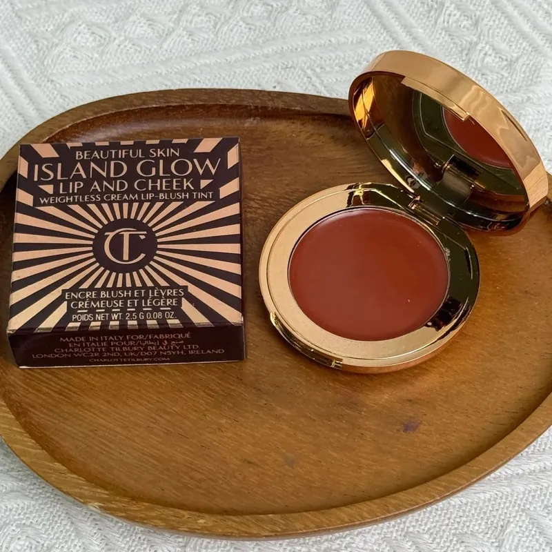 Charlotte Tilbury 4D forlængende mascara til volumen af ​​vipper Vandtæt, svedfast og cremet Blush Stick Rosy Cheek Let at blande