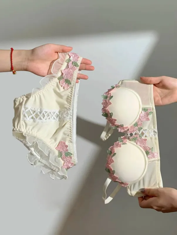 Sweet Japanese Style Lingerie Set For Women Cute Pure Desire Sexy Bra Panties Push Up Wireless Thin Cup Brassiere Summer 32‑38AB