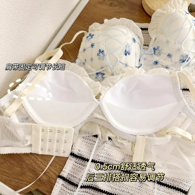 Underwear Sweet and Cute Lace Lingerie with Briefs Set Girl Heart Fresh Steel Ring Gathered Thin Bra Set Push Up Bralette