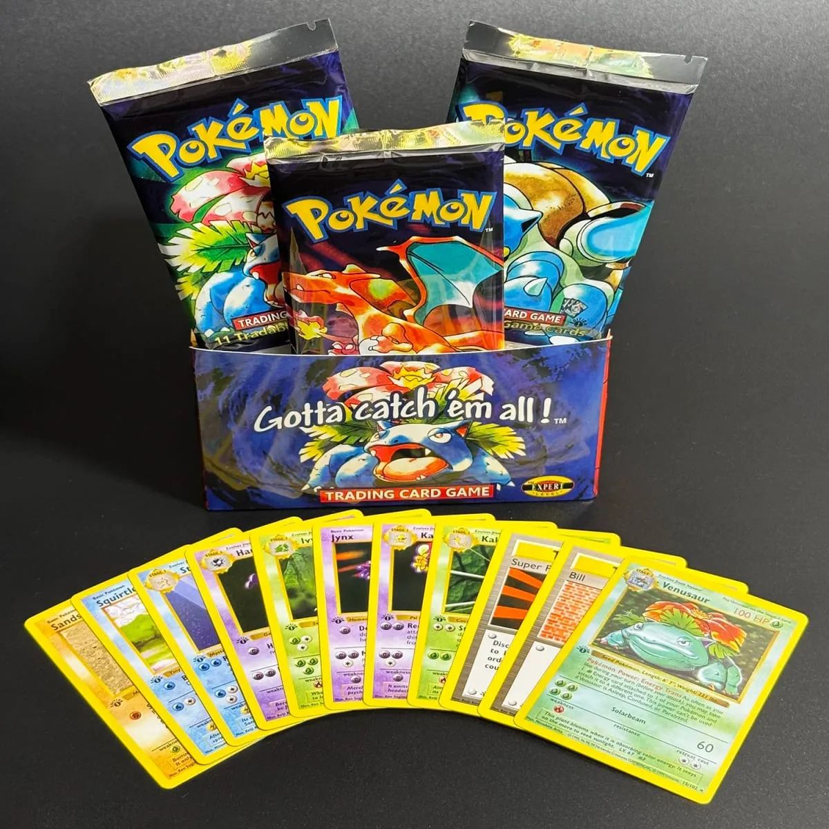 1ère édition ensemble de Base 1999 Booster Pack TCG ensemble de Base cartes de jeu illimitées Pokemon Charizard Blastoise Venusaur PTCG à collectionner