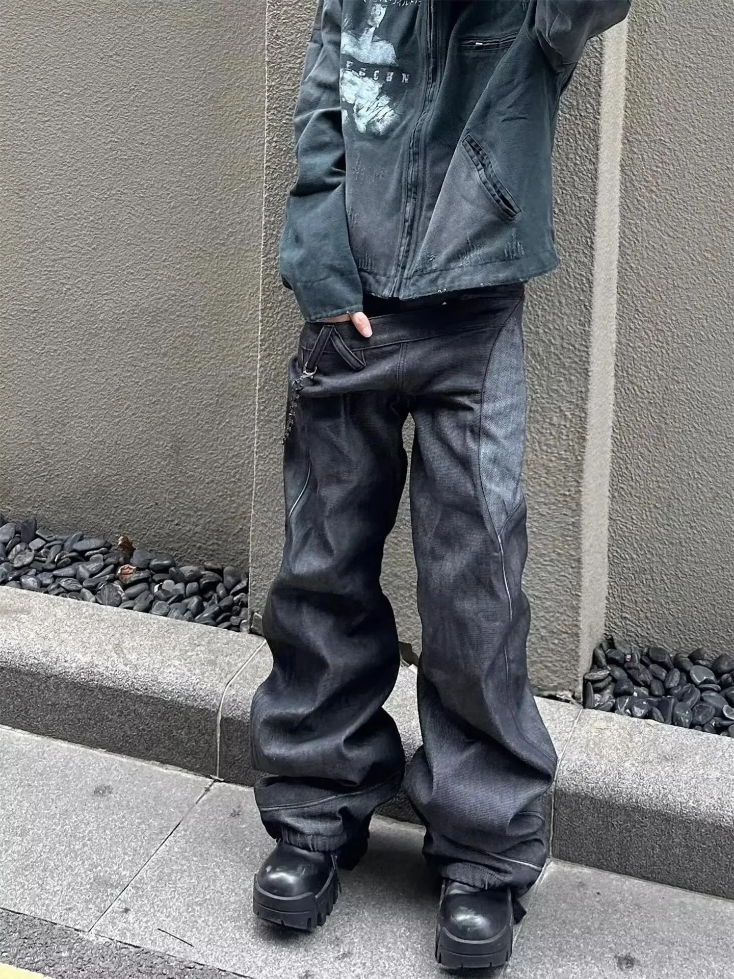 Men's 2025 Fall Trendy Streetwear Black Gray Straight Leg Denim Jeans American Vintage Flared Zippered Floor-Length Pants — image 7