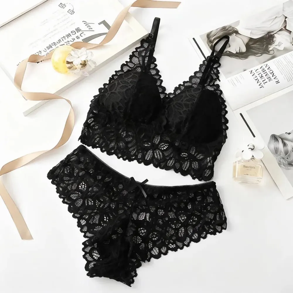French Style Lace Lingerie Set Wireless Bra Panty Sexy Breathable Thin Cup Underwear Comfortable Gathered Intimate Wear