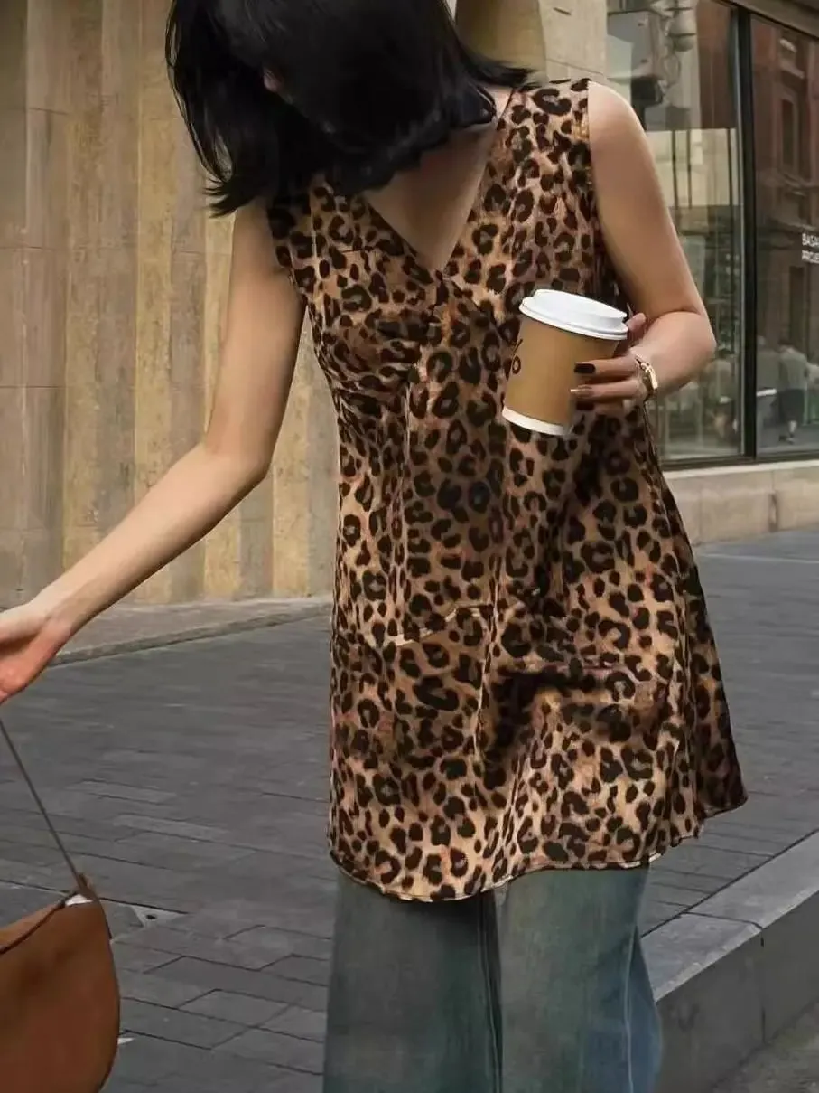 High Street Leopard Printing V Neck Sleeveless Tanks Women Clothing New Casual Youth All-match T Shirt Tops Fashion Sexy Summer