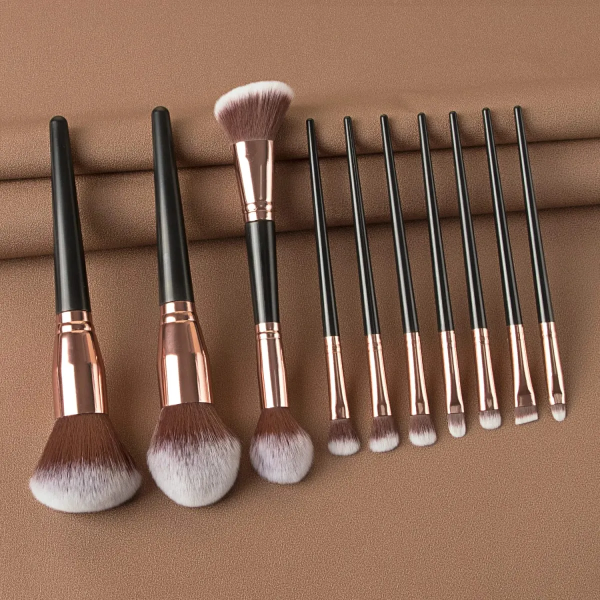 15Pcs Makeup Brushes Set With Bag Eye Shadow Powder Foundation Lip Professional Beauty Tool Make Up Brush
