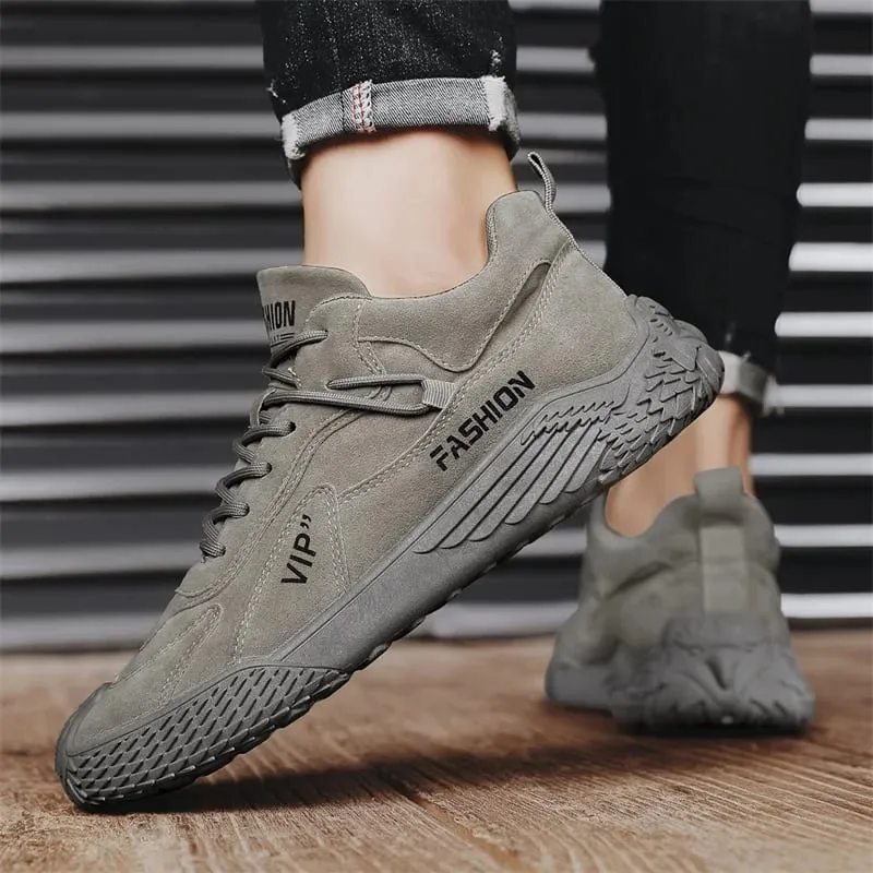 Spring New Men's Shoes Comfortable Casual Shoes Lightweight Trendy Versatile Solid Color Trendy Shoes Men's Sports Thick-Soled Sneakers
