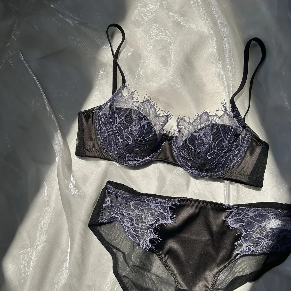 2 Pieces French Eyelashes Lace Underwear Set for Women Hollow 1/2 Thin Cup Push Up Bra Adjustable Strap Brassiere Lingerie — image 4