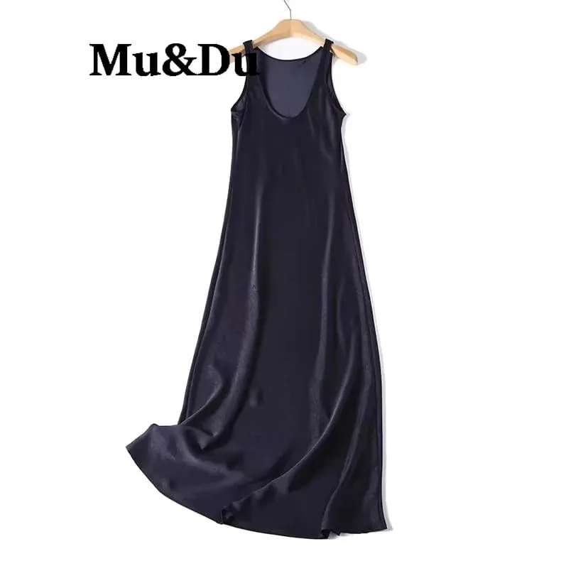 Gaun Panjang Leher Bulat Tanpa Belakang Elegan Fesyen Wanita Gaya Minimalis Berbalut Skirt Tanpa Lengan Gentian Poliester Ulang-alik Bandar