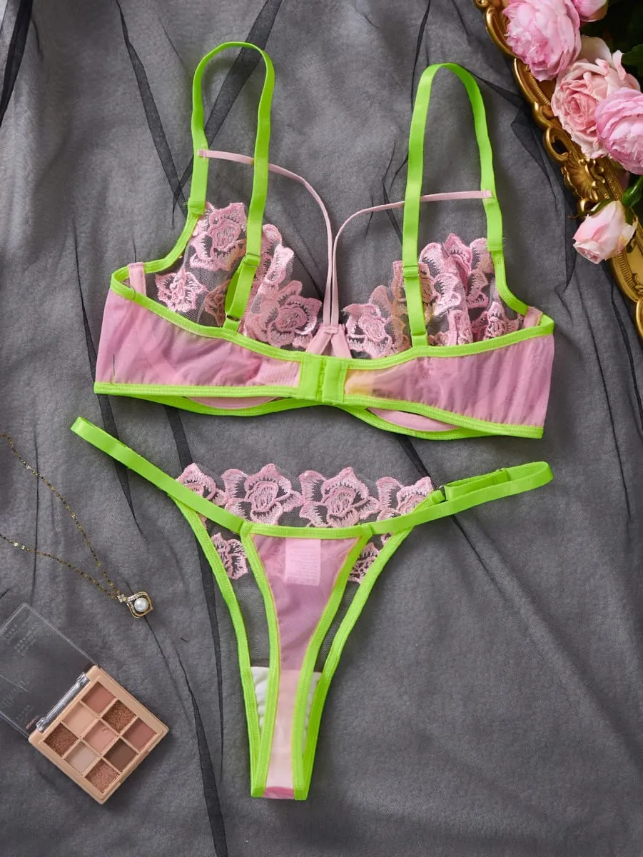Women Contrast Color Floral Lace Lingerie Set Sheer Mesh Underwire Bra Adjustable Thong Romantic Rose Embroidery ZA826311