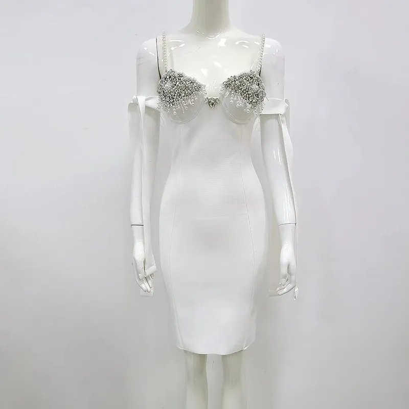 Mini robe à bandes noire, Sexy, dos nu, perles, diamants, cristal, moulante, élégante, robe de soirée, nouvelle collection été 2021