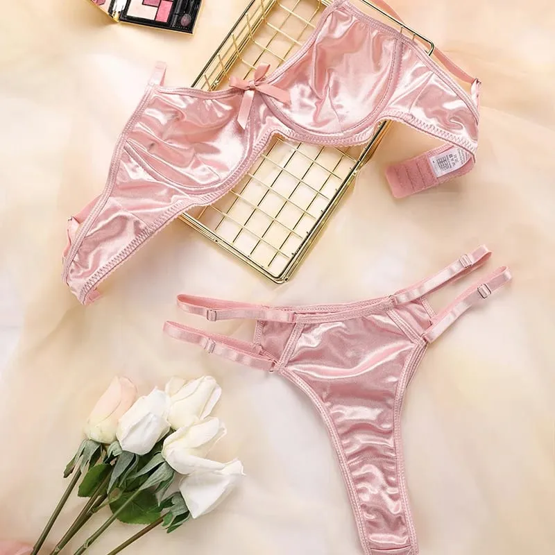 Set pakaian dalam tiga potong seksi Perancis untuk anak perempuan celana dan bra nyaman berukuran besar bersirkulasi pita indah untuk wanita