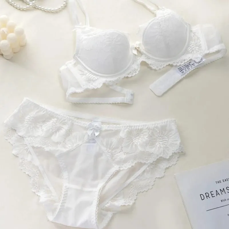 French Thin Cup Women Underwear Set Sexy Lace Flowers Embroidery Bra Summer Violet Comfort Push Up Bra and Panties Lingerie Sets