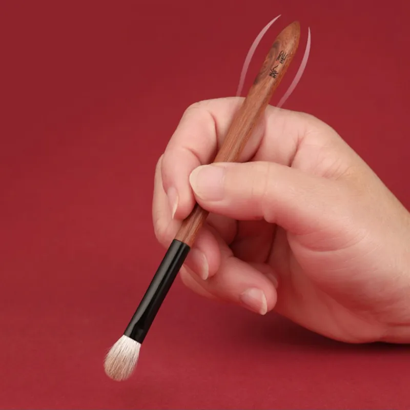 Saikoho Goat Snow Fox Hair Large Eye Shadow Brush 612 QINZHI Professional Handmade Make Up Brush Rosewood Handle Makeup Brushes