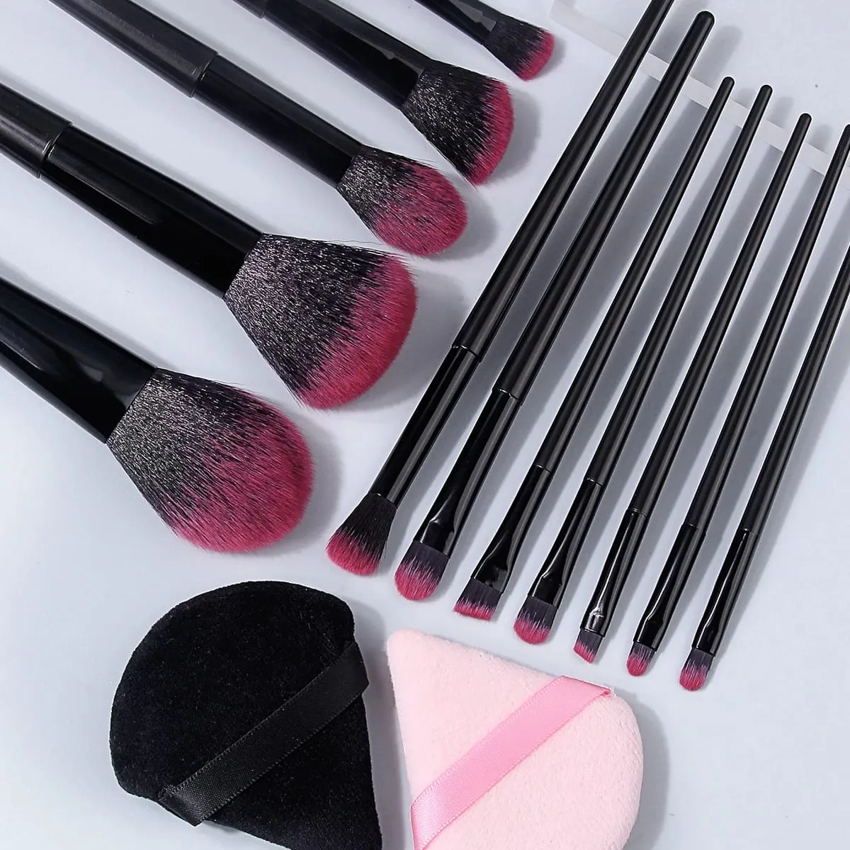 Hot Sale 14Pcs Complete Makeup Brushes Kit Soft Skin-Friendly Fluffy Cosmetic Brushes with Black & Pink Triangle Makeup Puffs