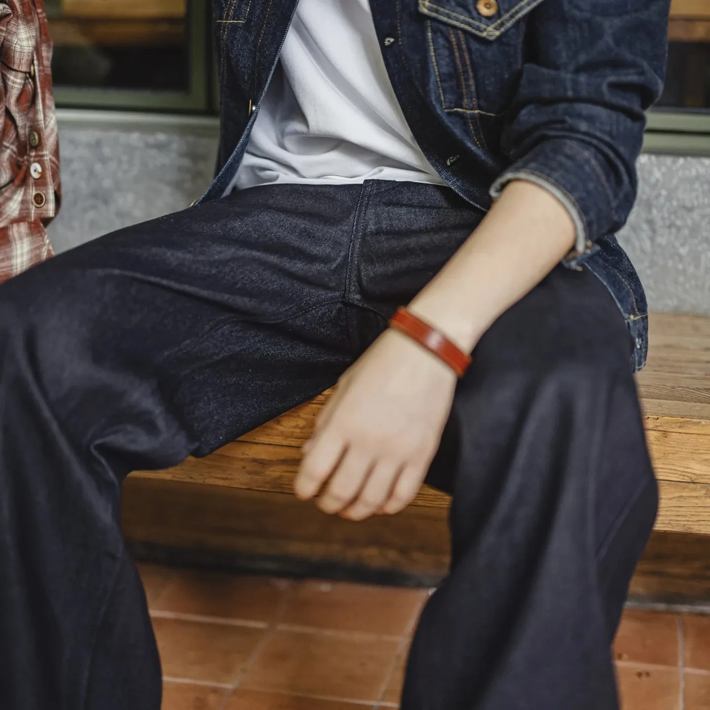 Calça jeans masculina vintage Maden de 15,6 onças ourela crua com perna larga com zíper YKK e ajuste reto para outono e inverno