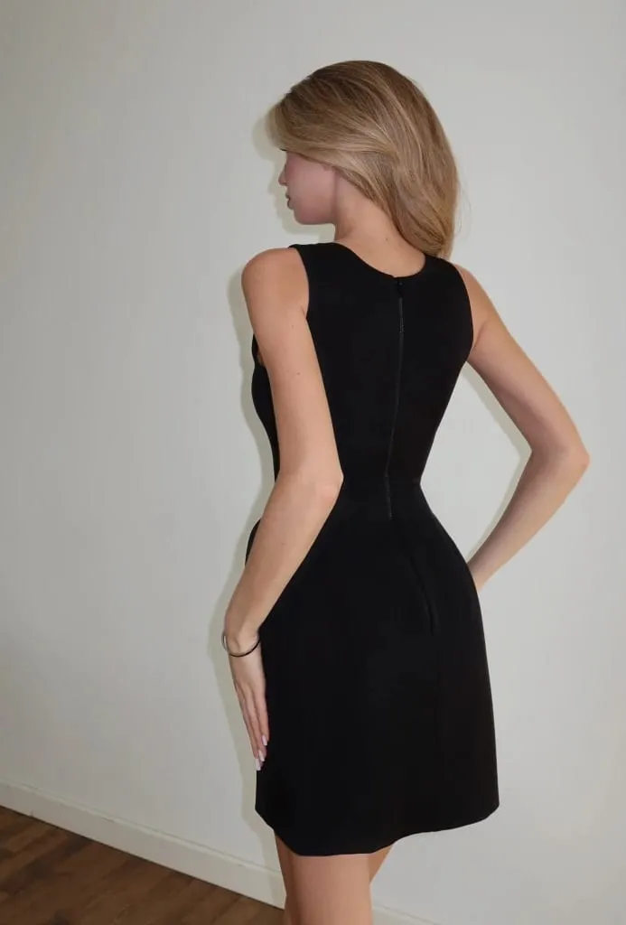 Solid Shawl Mini Dress Women Elegant Square-neck Waist Cinching Sleeveless Slim Short Dresses Lady 2026 New Vacation Party Gowns