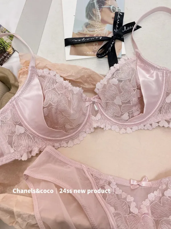 Festive Lingerie Set Christmas Gift Pure Desire Wireless Bra & Knickers Anti-Side Boob Support for Full & Petite Bust MOYISU