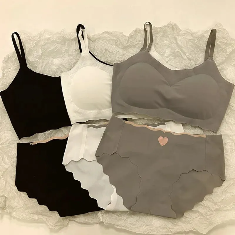 Women's Seamless Bralette Set Wireless Push Up Bra with High Waist Panty Cute Heart Embroidery Lingerie Set for Daily Wear