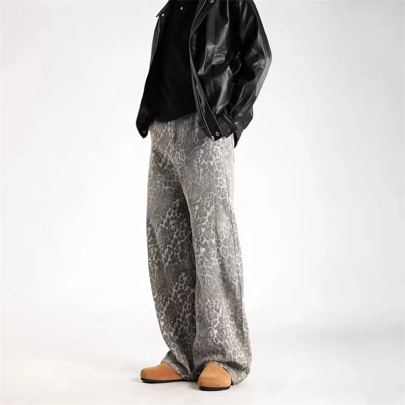 2026 New Vintage Distressed Leopard Printed Y2K Jeans Men's High Street Baggy Curved Denim Pants Hip Hop Fashion Punk Jean