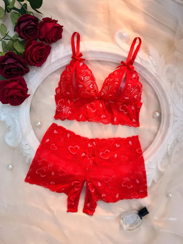 Sexy Strap Lingerie Set Women Bra And Panty Lace Heart Print Hollow Out Open Crotch Bras Panties Intimate Wear Clothing