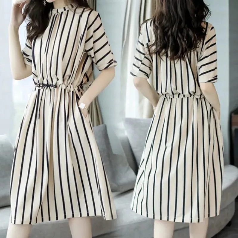 New Women Summer Vertical Stripe Print Dress Lady Waist-Fitting Mid-Length Dress Woman Loose Casual Dress Ladies Outdoor Casual