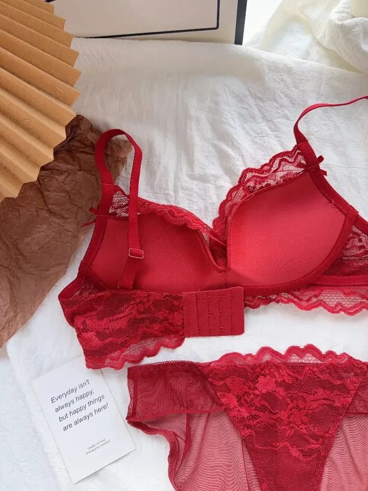 Cute Red Bra and Panty Set Women Comfortable No Wire Push Up Lingerie Sexy Bridal Wedding Lingerie Set Girls Birthday Present