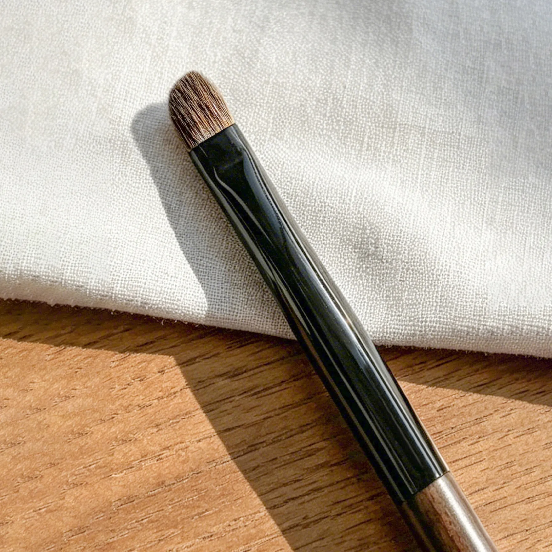 RL113 Professional Handmade Make Up Brush Flat Angled Eyeliner Brush Soft Weasel Lynx Hair Ebony Wood Handle Makeup Brushes