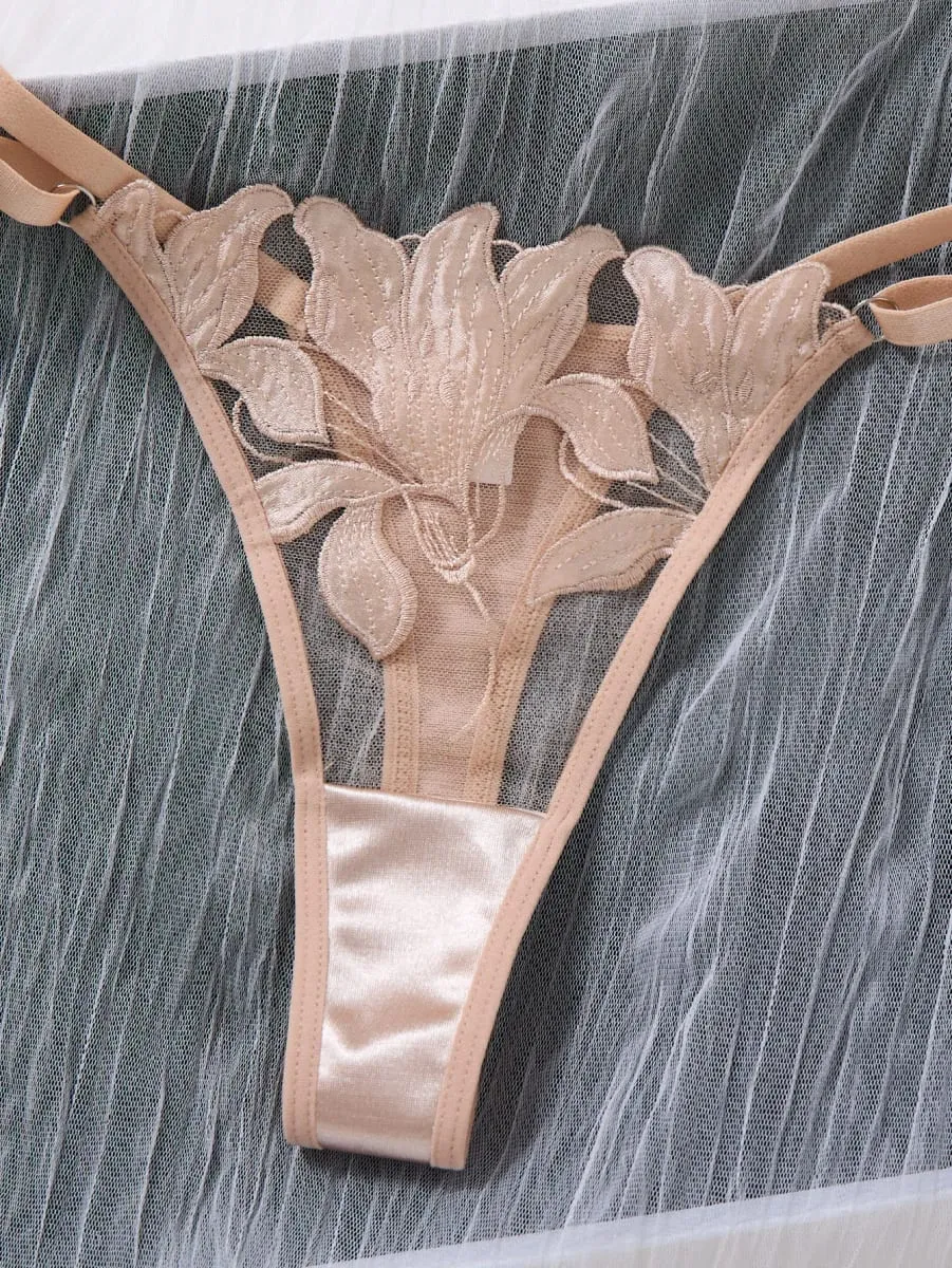 champagne Floral Embroidery Lingerie Set Satin Mesh Underwire Bra Thong Women Intimate Underwear Honeymoon Boudoir ZA824031