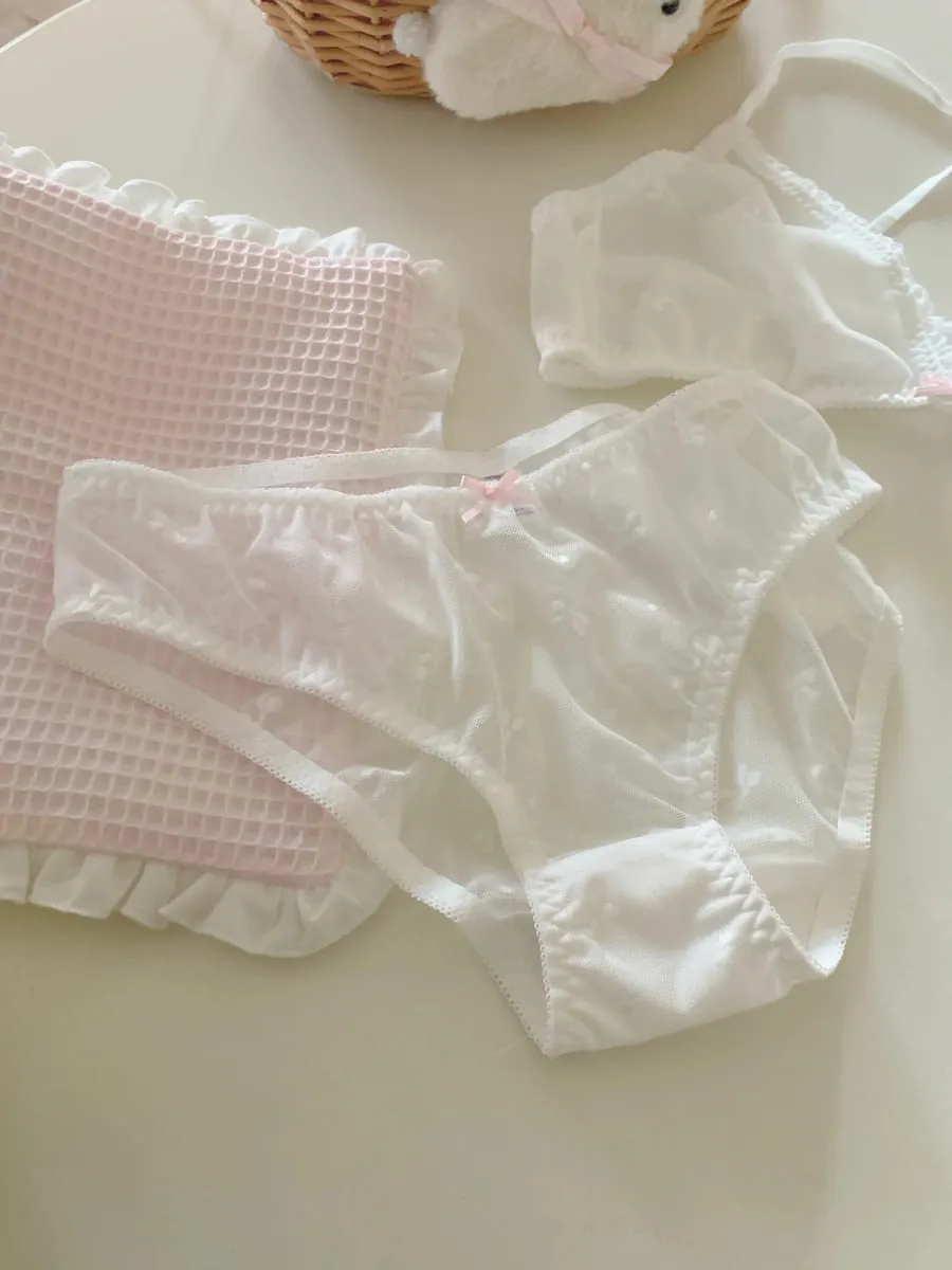 ลูกไม้รายละเอียดชุดชั้นในหวานและวัยรุ่น 100% Cotton Breathable Comfort ชุดชั้นในหน้าอกขนาดเล็กชุด Bras ฟรี