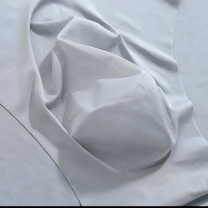 Ultratunna ispåse underkläder Halvtransparenta U konvexa trosor män Låg midja Smal Sexiga underkläder Stretch Jockstrap Trosor