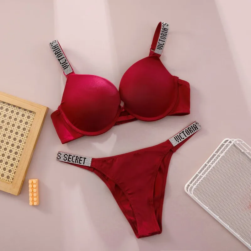 Ny Push Up Shapewear Justerbar, polstret, samlet V-blonde lingerisæt BH og trusse Sexet BH og trussesæt til kvinder Komfortabel