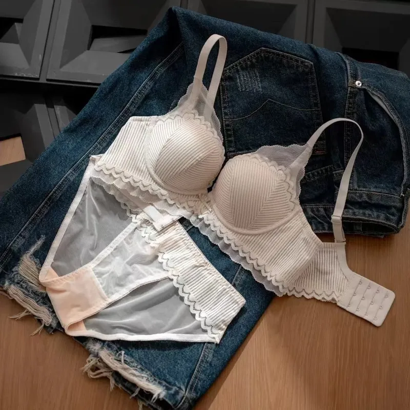 Biancheria intima per giovani donne in pizzo a 4 colori, senza filo, in cotone addensato, push up, per raccogliere comodi intimi, reggiseno e mutandine per ragazze