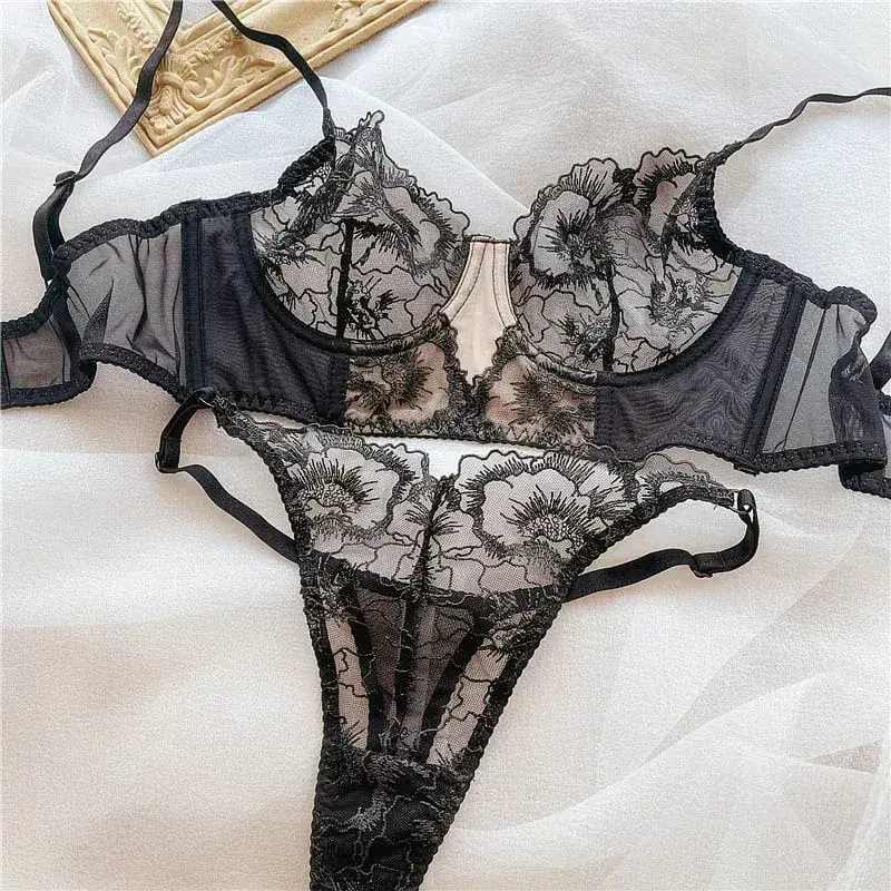French Ultra Thin Women Underwear Set Sexy Lace Flowers Embroidery Bra Summer Ladies Wide Version Breathable Lingerie Thong Sets