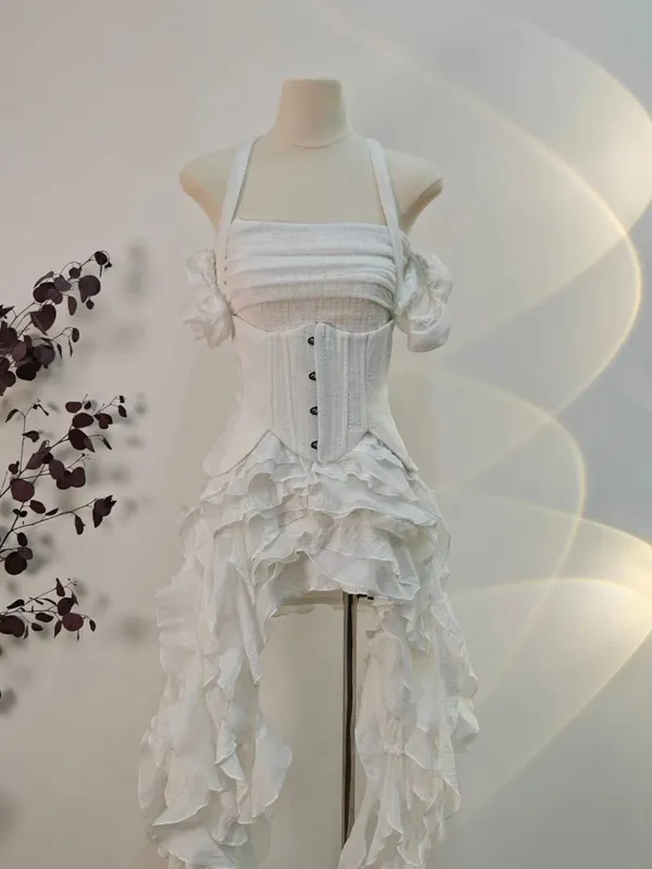 Women's Ruffle Edge Pleated Dress Three Piece Set Sexy Backless Ruffle Edge Dress Suitable for Parties and Cocktail Parties