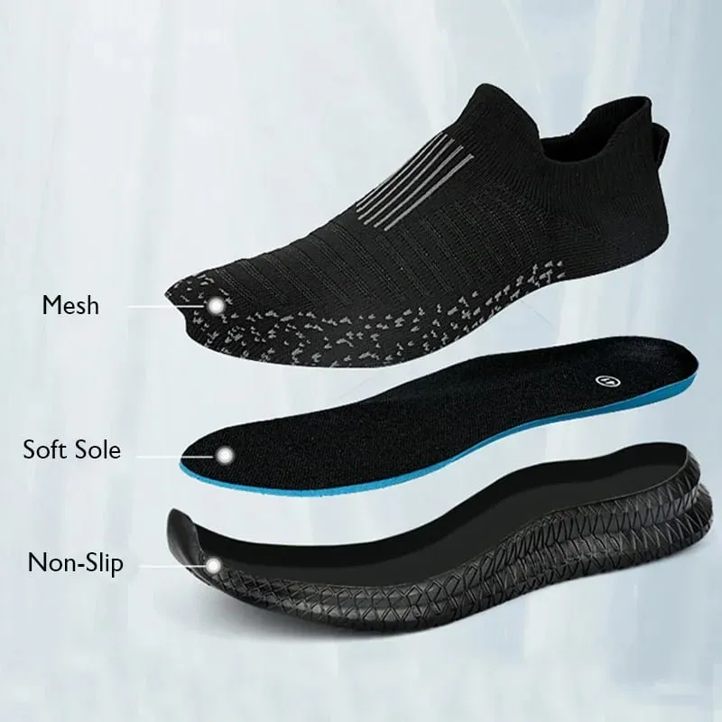 Breathable Men Casual Shoes Lightweight Outdoor Male Walking Shoes Anti-slip Men's Sneakers Slip on Flats Vulcanized Shoes