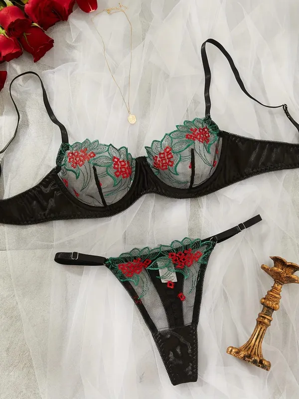 Women's Floral Embroidered Lingerie Set Two-piece Embroidered Bra Set - Black and Red Underwear Set