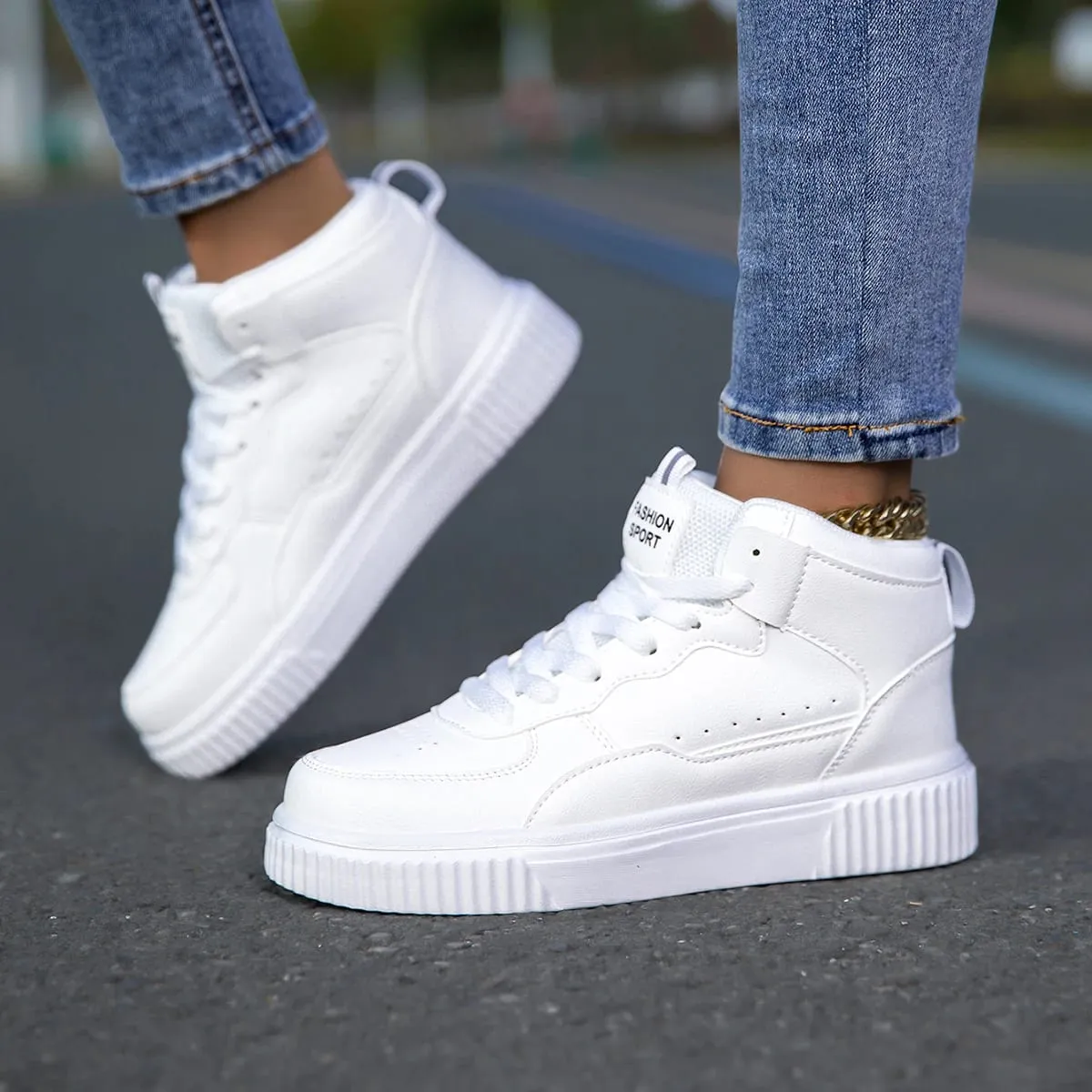 New Style Men's Casual Leather Shoes Trendy Breathable Versatile Sports White Sneakers Leather Trendy Shoes