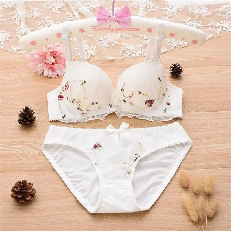 Women Floral Embroidery 2‑Pieces Lingerie Set Underwire Push‑Up Bra With Ruffle Trim Bow Decor Matching Panties Intimates