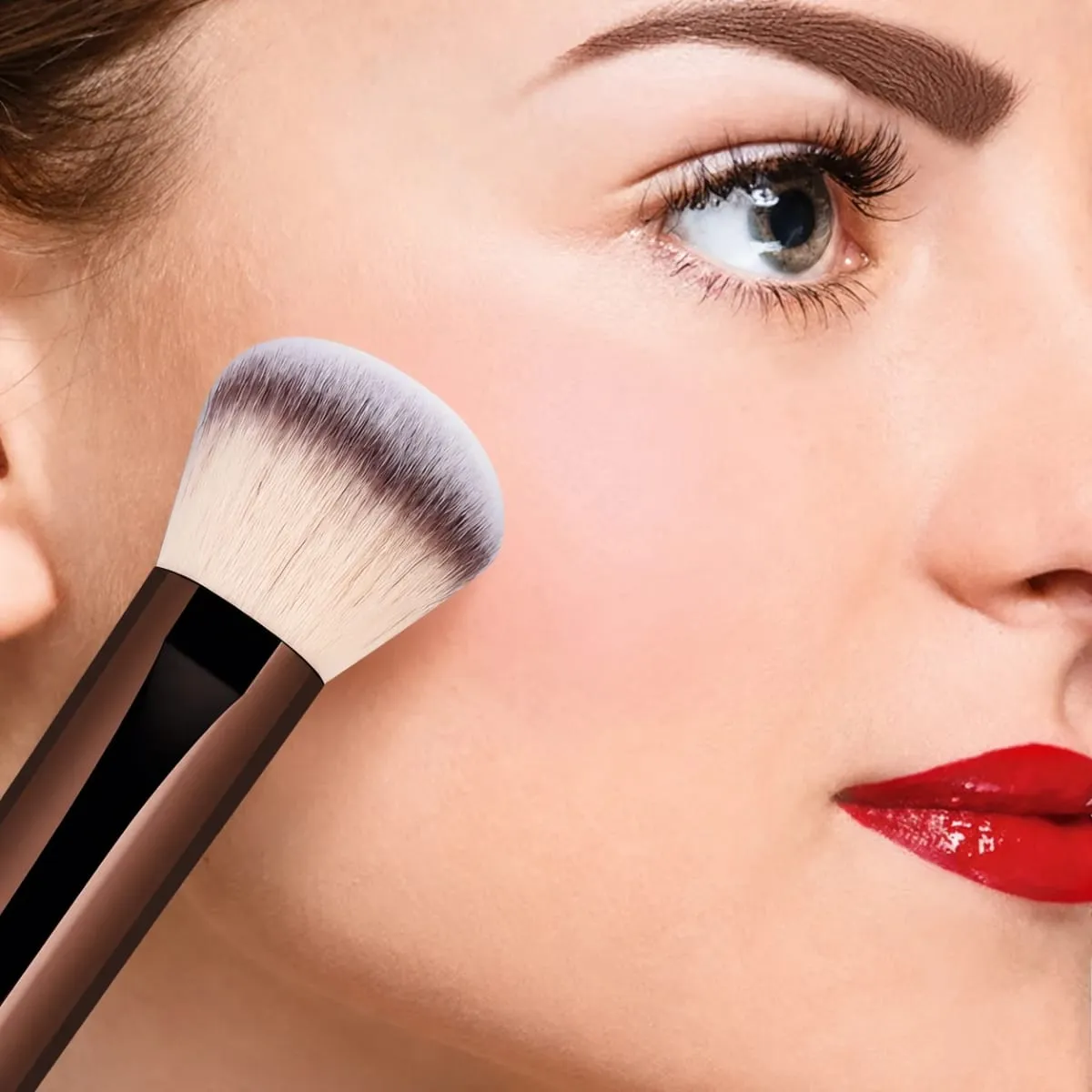 16PCS Premium Makeup Brush Set Foundation Detail Eyeshadow Blush & Powder Tools Portable Travel Kit Gift for Women & Girls