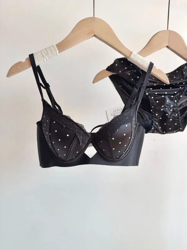 Best Selling Sweet Push Up Bra Set French Lace Polka Dot Small Cup Shaping Lingerie Breathable Comfort Women Intimate Underwear