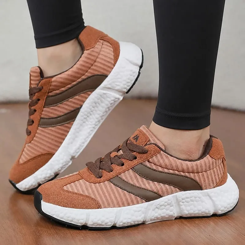 Unisex EVA Soft Sole Running Shoes Lightweight Vintage Casual Sneakers Big Size Breathable Wear Resistant Walking Tennis Shoes
