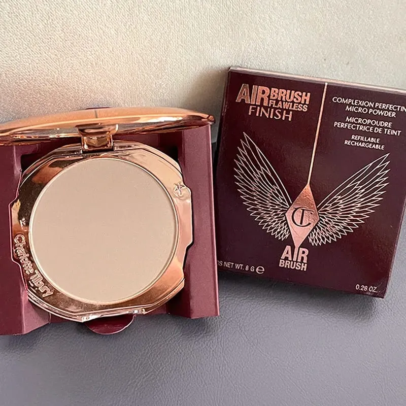 Charlotte Tilbury CT Makeup Set Water Light Collagen Lip Moisturizer Pressed Powder für makelloses Finish Vierfarbiger Lidschatten