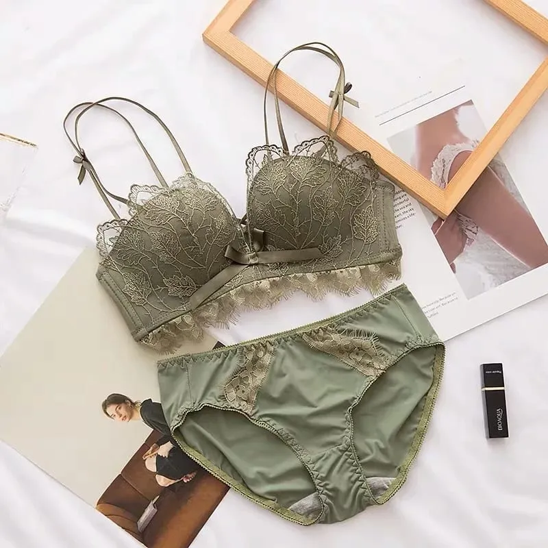 Ensemble de Lingerie Sexy en V profond pour femmes, confort sans fil, Bralette Push Up, soutien-gorge et culotte en dentelle respirante