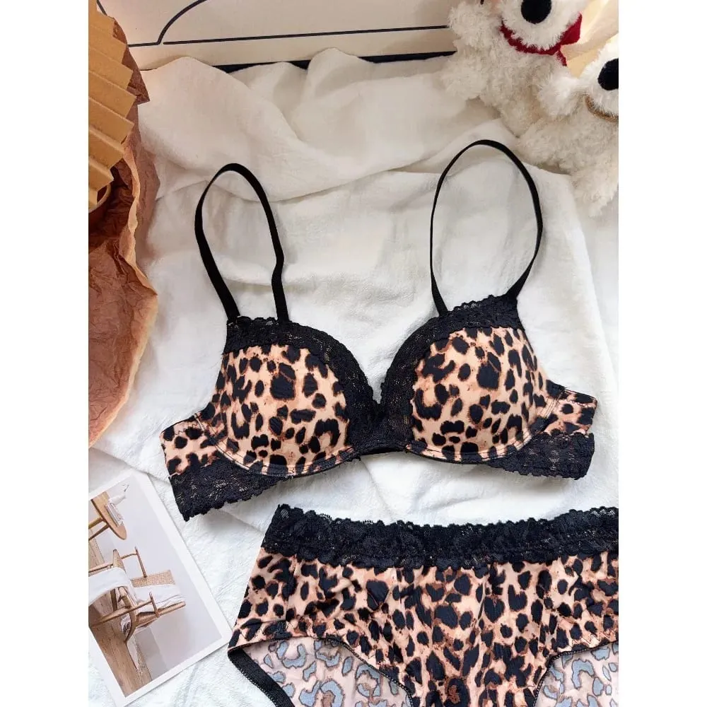 Sexy Purple Lace Lingerie Set for Women Push Up Bra No Underwire Small Bust Fit gathering Cups Lift Petite Cute Panties YUQI