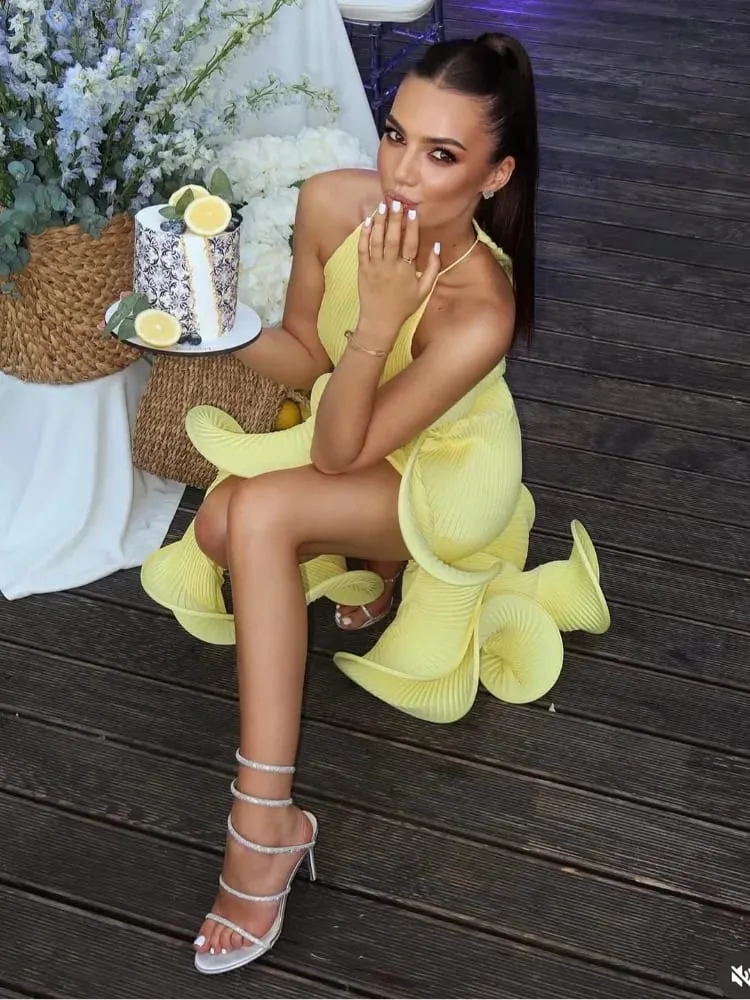 Elegant Irregular Ruffle Halter Dress Women Chic Sleeveless Off-shoulder Lace-up Slim Midi Gowns Lady Evening Party Dresses 2026