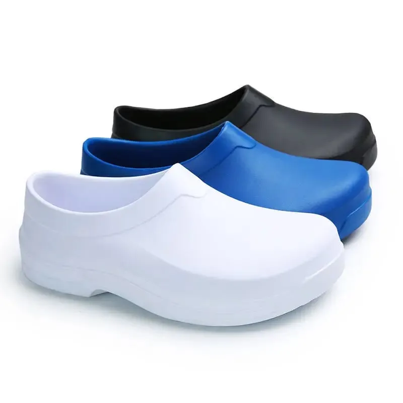 Surgical Shoes Non-Slip Clogs Operating Room Slippers Perforated Shoes Unisex Laboratory Protective Non-Slip Slippers Nurse Shoes
