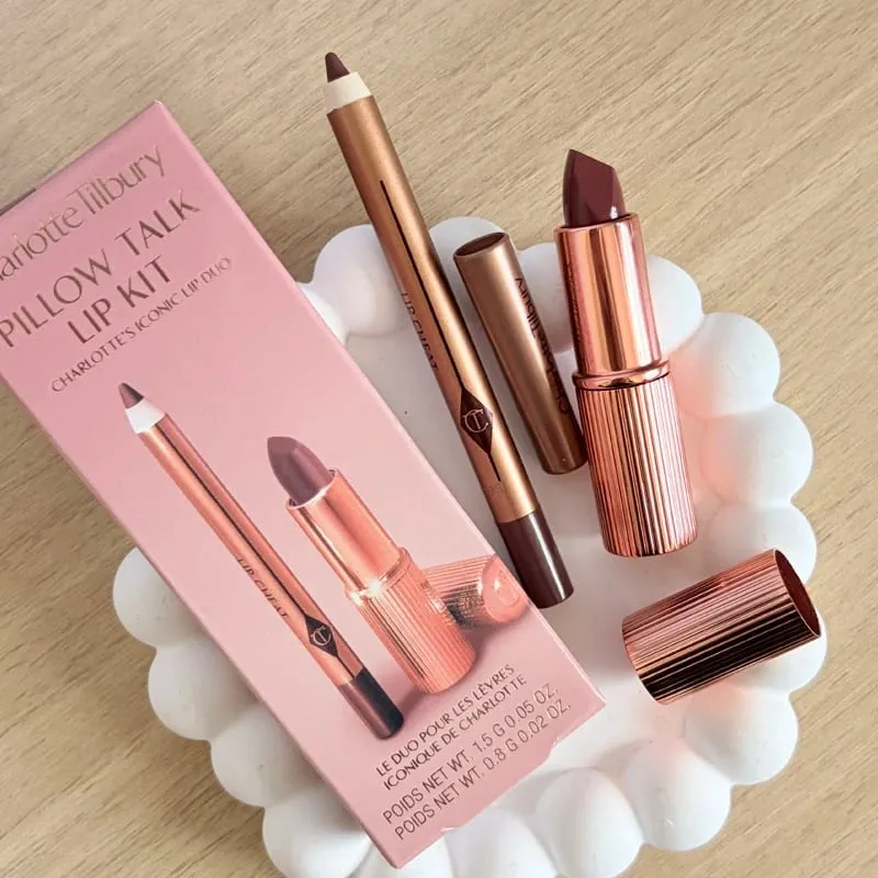 Charlotte CT Lip & Cheek Blush Balm Blush Stick Mat Concealer Flydende let at blande for en jævn naturlig finish Tilbury Makeup Sets